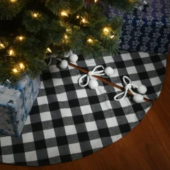 Store National Tree Company 52" General Store Collection Plaid Tree Skirt