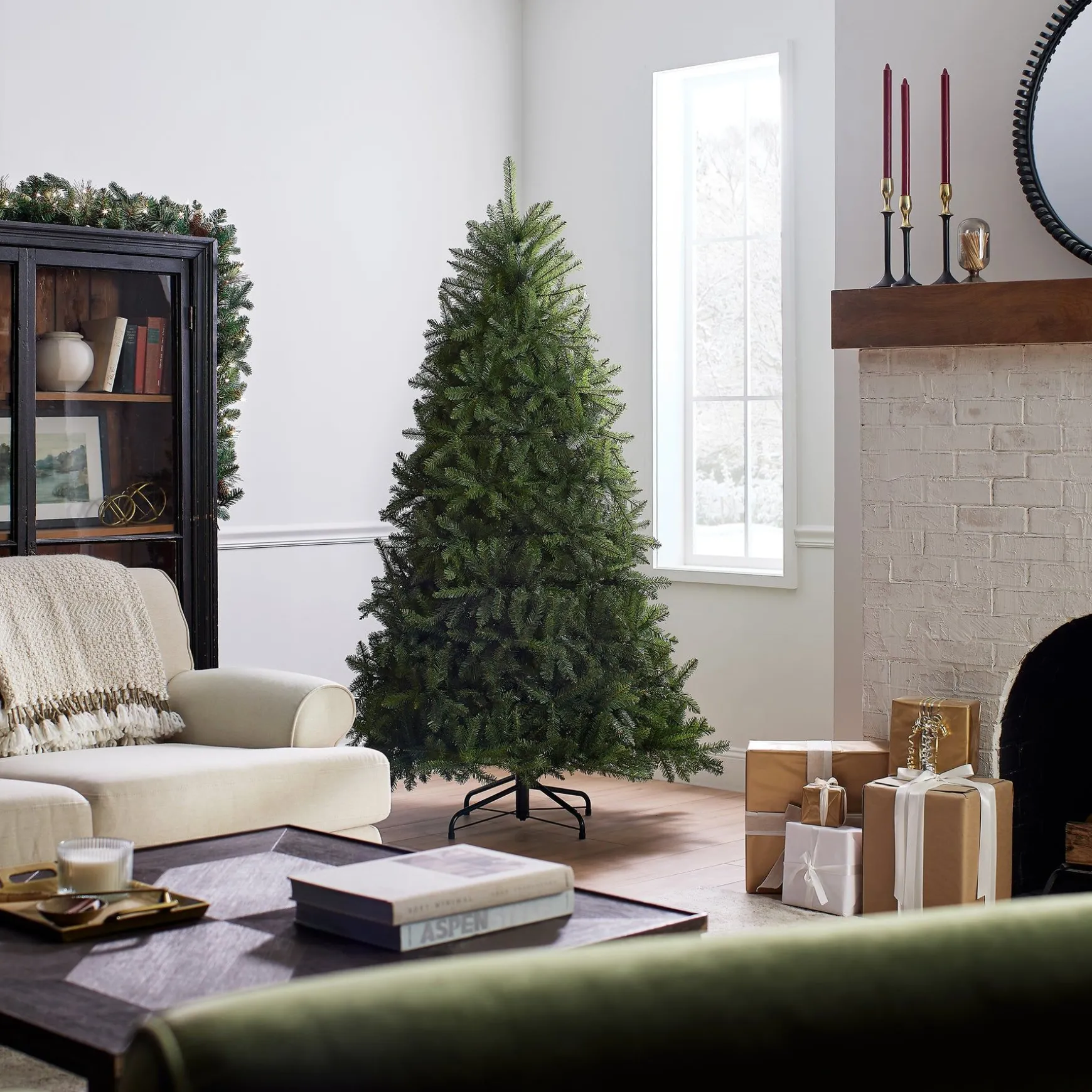 Store National Tree Company Artificial Full Christmas Tree, Green, Dunhill Fir, Includes Stand, 6.5 Feet