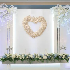Clearance National Tree Company Artificial Valentine'S Floral Heart Wreath, White, Decorated With Roses, Valentine'S Day Collection, 20 Inches